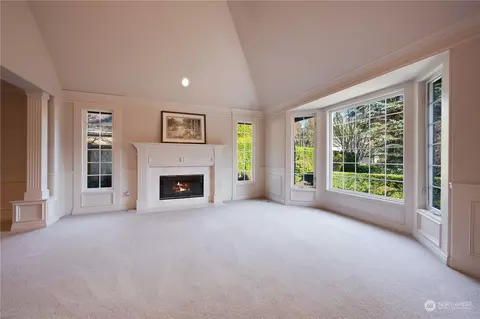 Living - 4715 176th St SE, Bothell, WA 98012 photo 1 of 3