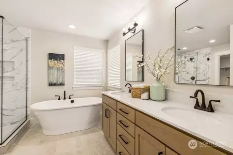 Bath - 17340 93rd Ave NE, Bothell, WA 98011 photo 3 of 8