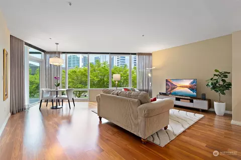 10700 NE 4th St #706, Bellevue, WA 98004