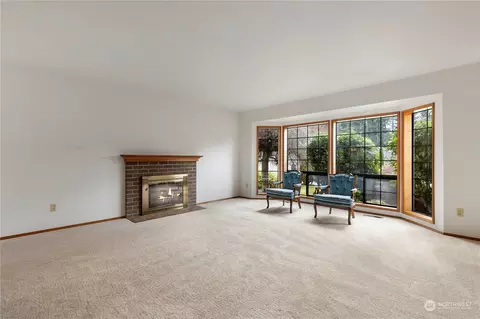 Living - 13900 14th Dr SE, Mill Creek, WA 98012 photo 2 of 2