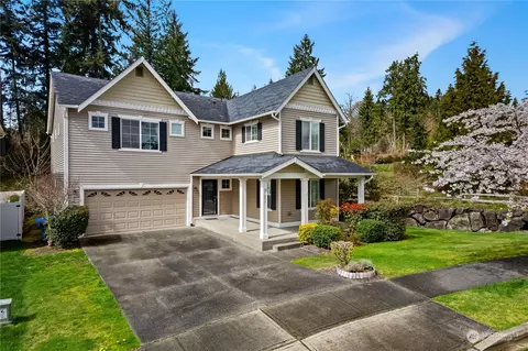 1097 Hiton Cir, Dupont, WA 98327