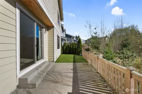 Exterior - 3632 129th Pl SE, Everett, WA 98208 photo 2 of 3