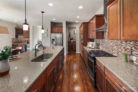 Kitchen - 3632 129th Pl SE, Everett, WA 98208 photo 3 of 4