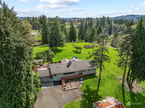 171 Nob Ln, Kelso, WA 98626