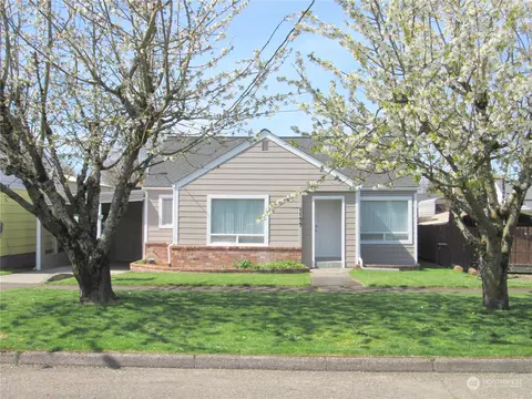 1155 8th Ave, Longview, WA 98632