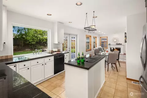 Kitchen - 5123 150th St SE, Everett, WA 98208 photo 3 of 3