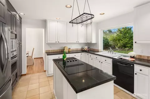 Kitchen - 5123 150th St SE, Everett, WA 98208 photo 1 of 3