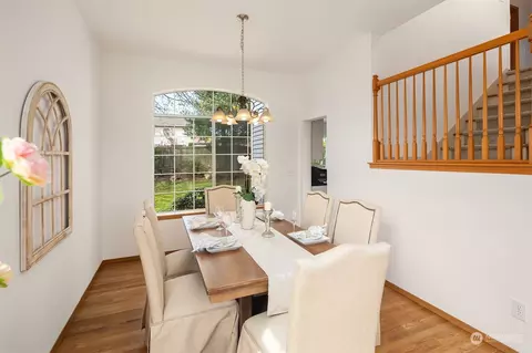 Dining - 5123 150th St SE, Everett, WA 98208 photo 2 of 4