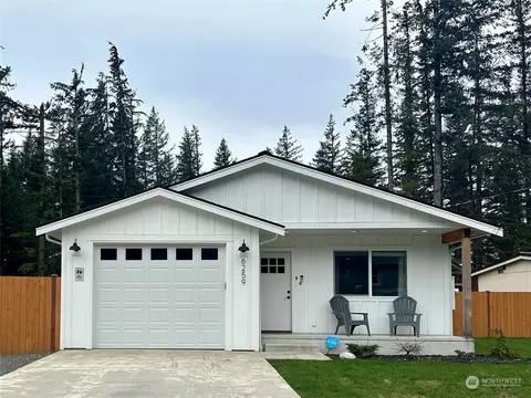 6259 Bellwood Dr, Maple Falls, WA 98266