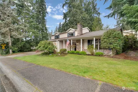 3204 SW 323rd St, Federal Way, WA 98023