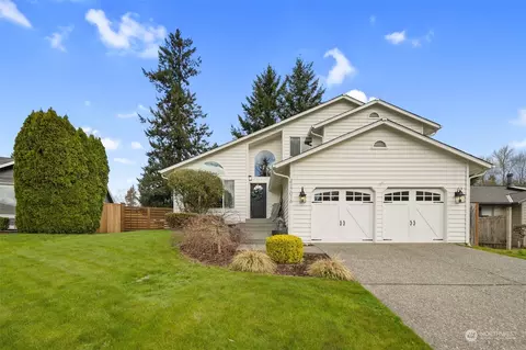 17016 SE 251st St, Covington, WA 98042