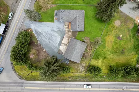 Exterior - 18002 Patterson Rd E, Orting, WA 98360 photo 7 of 8
