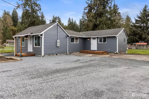Exterior - 18002 Patterson Rd E, Orting, WA 98360 photo 3 of 8