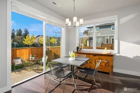 Dining - 4312 224th Pl SE, Bothell, WA 98021 photo 1 of 3