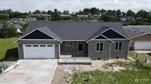 30108 G St, Ocean Park, WA 98640