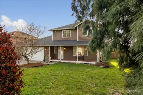 379 Burke Dr, Camano Island, WA 98282