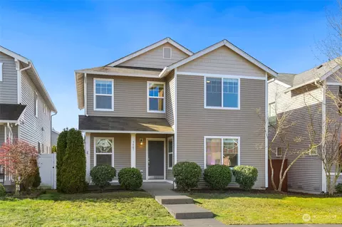 3447 Peterson St, Dupont, WA 98327