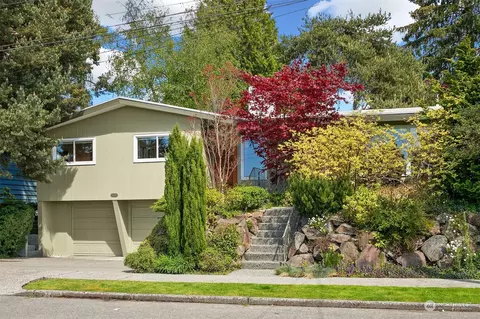 7314 46th Ave NE, Seattle, WA 98115