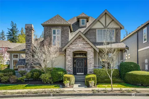 1486 29th Pl NE, Issaquah, WA 98029