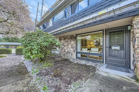 20714 76th Ave W #2, Edmonds, WA 98026