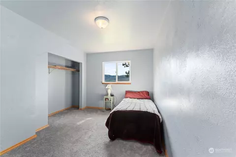Bedroom - 86 Foothill Way, Twisp, WA 98856 photo 3 of 4