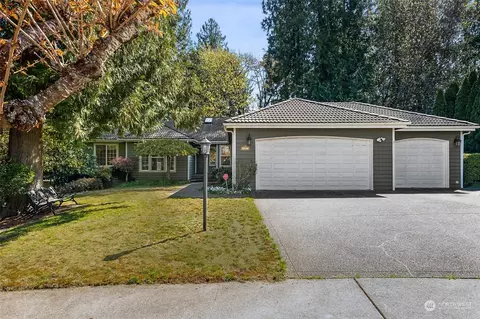 2217 13th St SW, Puyallup, WA 98371