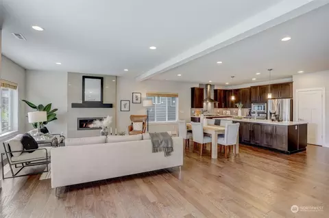 Living - 17604 3rd Ave SE, Bothell, WA 98012 photo 1 of 4