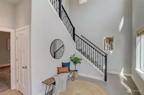 Entry Way - 17604 3rd Ave SE, Bothell, WA 98012 photo 1 of 1