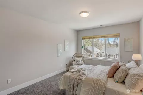 Bedroom - 17604 3rd Ave SE, Bothell, WA 98012 photo 6 of 8