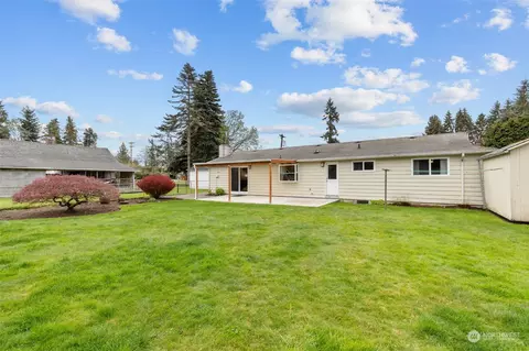 Exterior - 8425 Maple Ln, Edmonds, WA 98026 photo 3 of 6