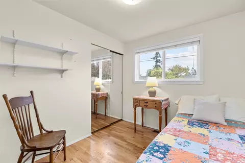 Bedroom - 8425 Maple Ln, Edmonds, WA 98026 photo 7 of 10