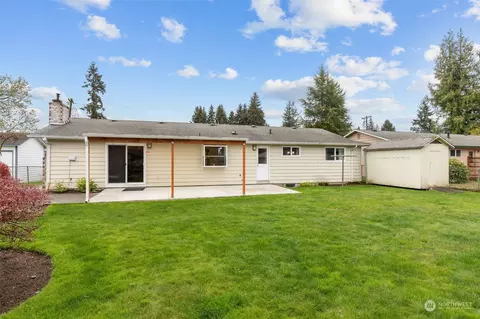 Exterior - 8425 Maple Ln, Edmonds, WA 98026 photo 4 of 6