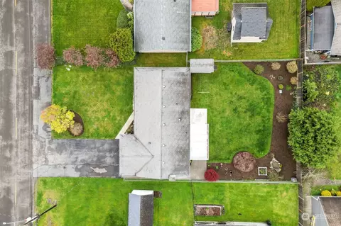 Floorplan - 8425 Maple Ln, Edmonds, WA 98026 photo 1 of 1