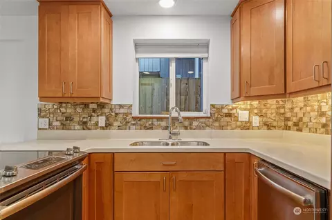 Kitchen - 9028 11th Pl W, Everett, WA 98204 photo 2 of 6