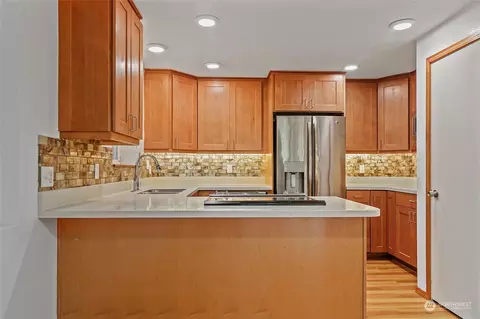 Kitchen - 9028 11th Pl W, Everett, WA 98204 photo 3 of 6