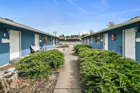 902 B, Centralia, WA 98531