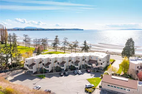 8026 Birch Bay Dr #213, Blaine, WA 98230