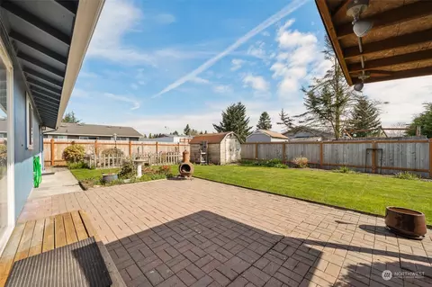 Exterior - 509 Harmony Ln, Enumclaw, WA 98022 photo 4 of 7
