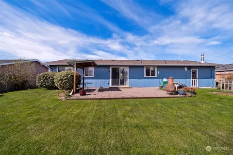 Exterior - 509 Harmony Ln, Enumclaw, WA 98022 photo 3 of 7