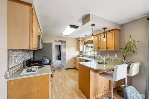 Kitchen - 509 Harmony Ln, Enumclaw, WA 98022 photo 1 of 2