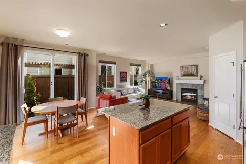 Kitchen - 18311 39th Ave SE #111, Bothell, WA 98012 photo 5 of 5