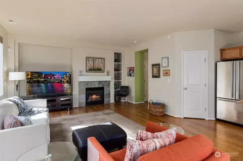 Living - 18311 39th Ave SE #111, Bothell, WA 98012 photo 5 of 6