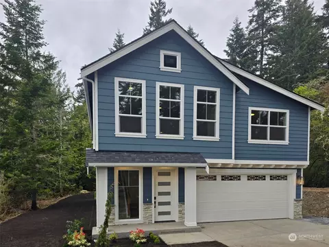 9022 53rd Ave W, Mukilteo, WA 98275