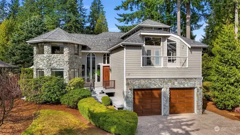 17 Par Ln, Bellingham, WA 98229