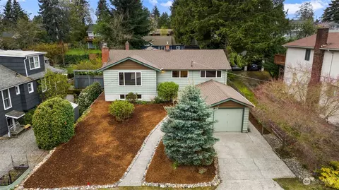 11721 N Park Ave N, Seattle, WA 98133