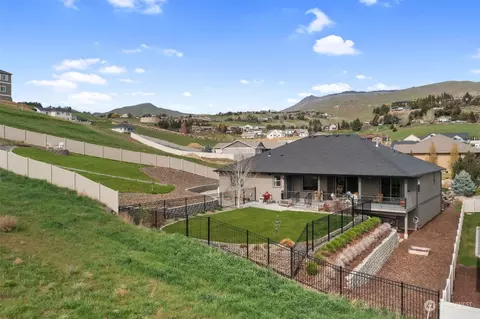 View/Area - 75 Sunny Meadows Loop, Wenatchee, WA 98801 photo 1 of 5