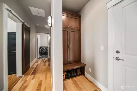 Entry Way - 75 Sunny Meadows Loop, Wenatchee, WA 98801 photo 2 of 2