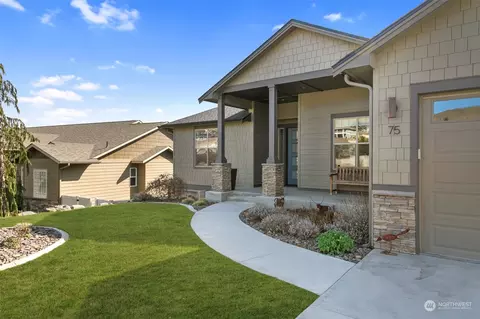 Exterior - 75 Sunny Meadows Loop, Wenatchee, WA 98801 photo 2 of 11