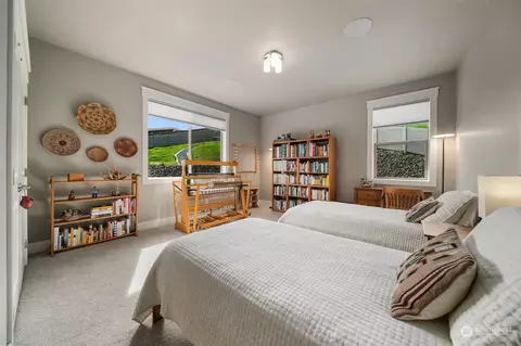 Bedroom - 75 Sunny Meadows Loop, Wenatchee, WA 98801 photo 6 of 7