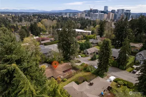 9844 NE 19th St, Bellevue, WA 98004